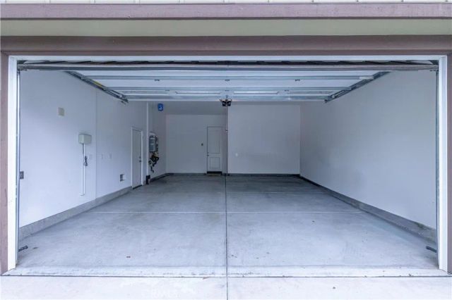 164 Newall, Irvine, CA 92618