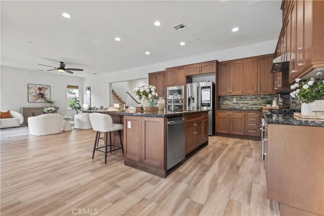 164 Newall, Irvine, CA 92618