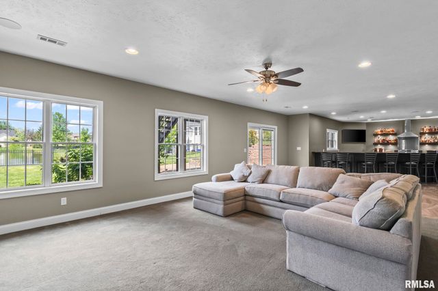 4821 Key West Lane, Springfield, IL 62711