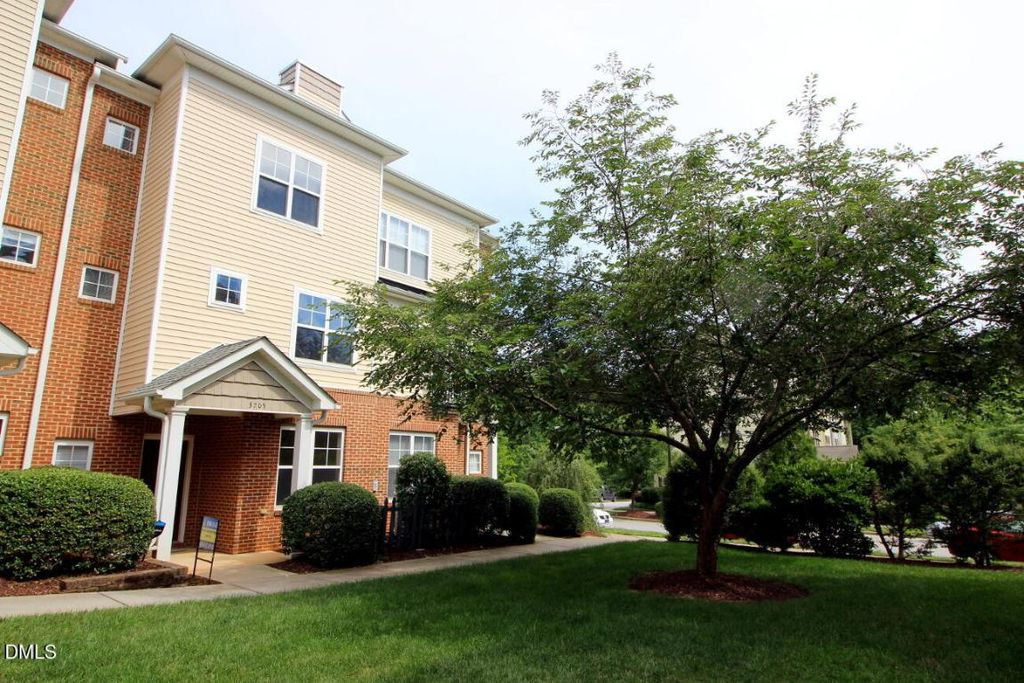 3705 Glenhaven Road, Raleigh, NC 27606