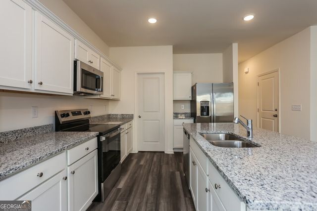 7631 Saffron Avenue, Covington, GA 30014