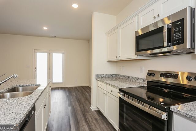 7631 Saffron Avenue, Covington, GA 30014