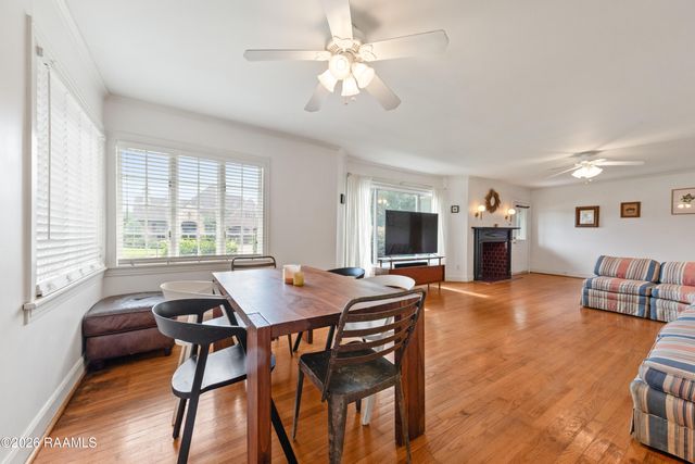 199 N Southlawn Drive, Lafayette, LA 70503