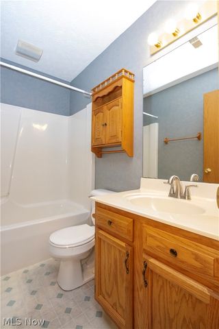 1090 Mindy Lane, Wooster, OH 44691