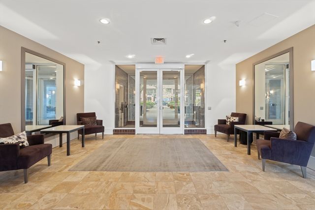 950 Massachusetts Ave 505, Cambridge, MA 02139