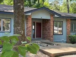8 Cortez Lane, Hot Springs Village, AR 71909