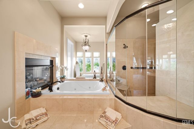 12117 Clegg Drive, Bakersfield, CA 93311