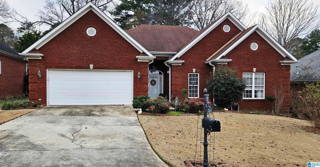 5568 MATT AARON LANE, Birmingham, AL 35215