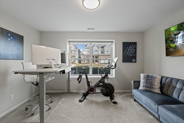 47675 Alden Terrace N, Northville, MI 48168