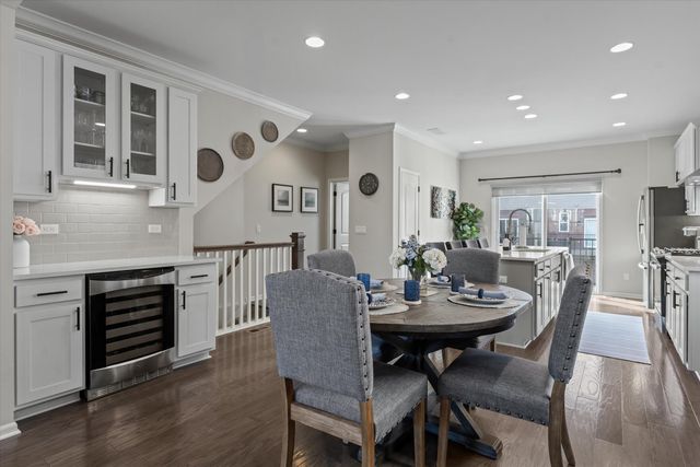 47675 Alden Terrace N, Northville, MI 48168