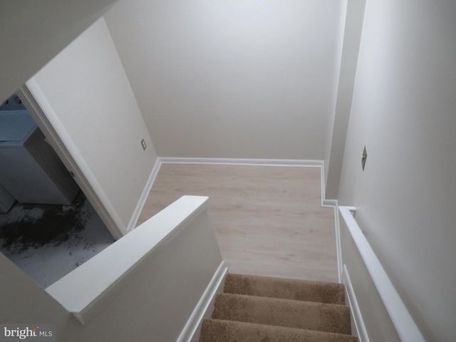 9150 LAMBSKIN LN, Columbia, MD 21045