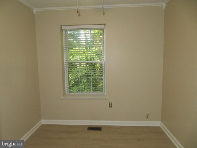 9150 LAMBSKIN LN, Columbia, MD 21045