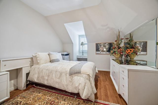 5043 Tangle Lane, Houston, TX 77056