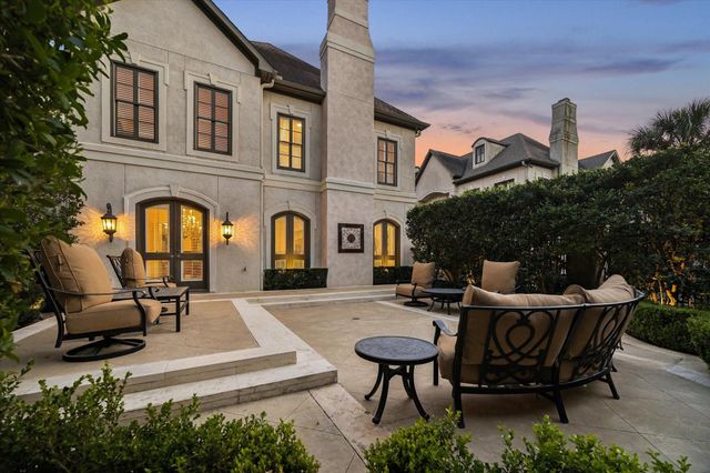 5043 Tangle Lane, Houston, TX 77056