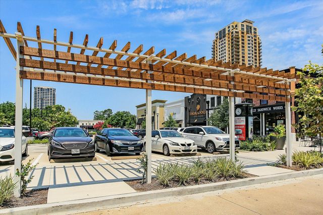 5043 Tangle Lane, Houston, TX 77056