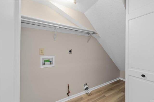 14533 Bitternut Lane, Fort Wayne, IN 46814