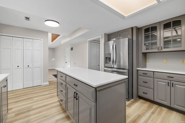 14533 Bitternut Lane, Fort Wayne, IN 46814