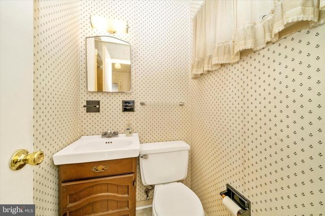 10812 LOMBARDY RD, Silver Spring, MD 20901