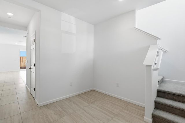 3187 Splendor Dr, Lincoln, CA 95648