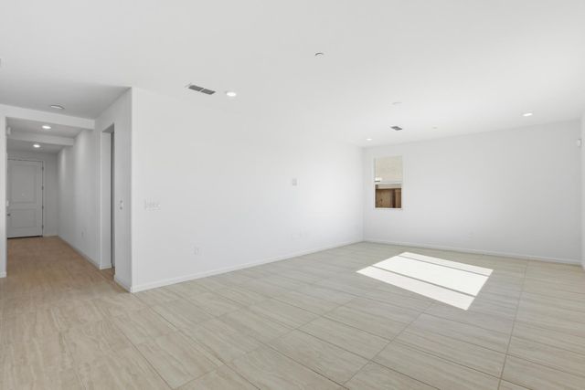 3187 Splendor Dr, Lincoln, CA 95648