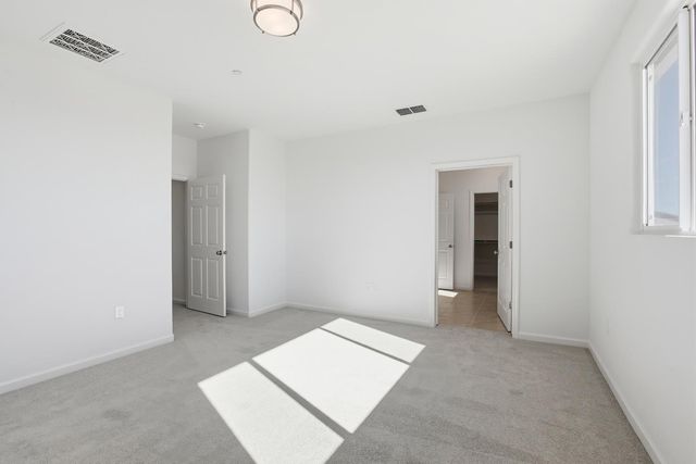 3187 Splendor Dr, Lincoln, CA 95648