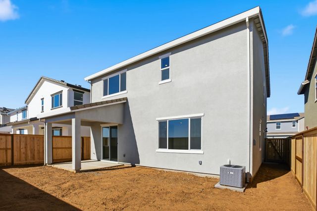 3187 Splendor Dr, Lincoln, CA 95648