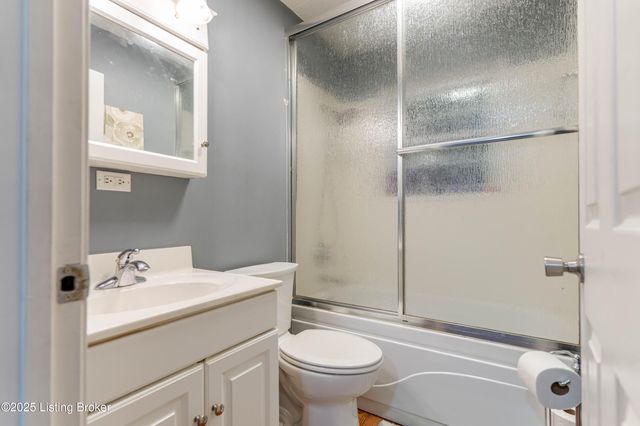 6304 Nigel Dr, Louisville, KY 40216