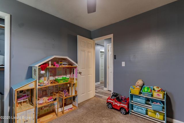 6304 Nigel Dr, Louisville, KY 40216