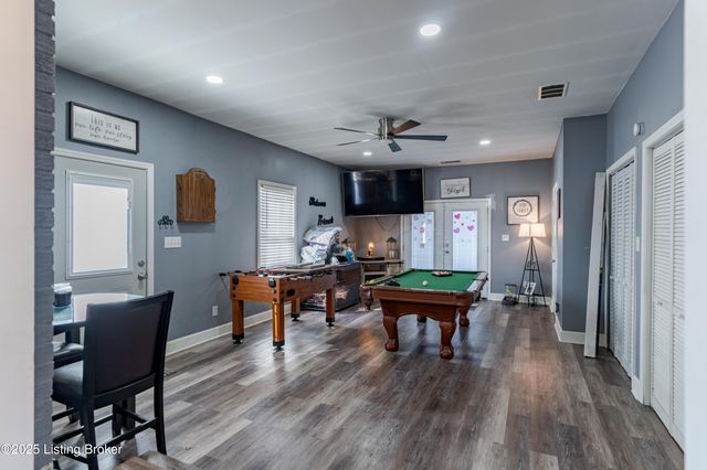 6304 Nigel Dr, Louisville, KY 40216