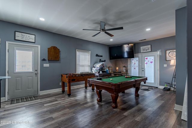 6304 Nigel Dr, Louisville, KY 40216