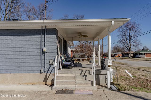 6304 Nigel Dr, Louisville, KY 40216