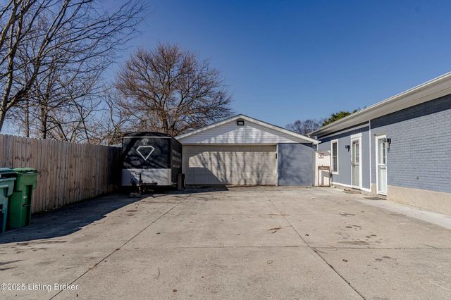 6304 Nigel Dr, Louisville, KY 40216