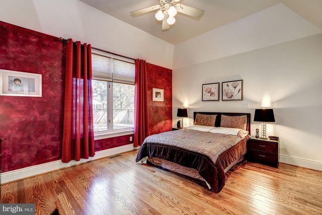 3809 JONES BRIDGE RD, Chevy Chase, MD 20815