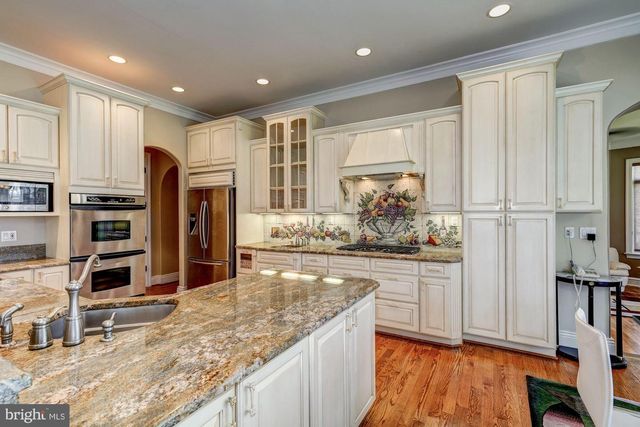 3809 JONES BRIDGE RD, Chevy Chase, MD 20815