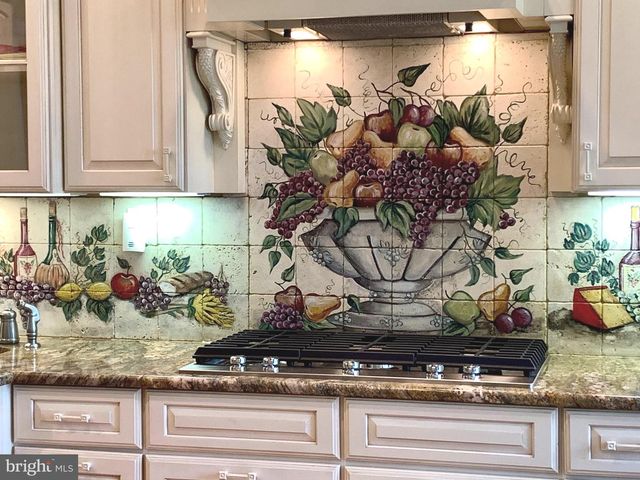 3809 JONES BRIDGE RD, Chevy Chase, MD 20815