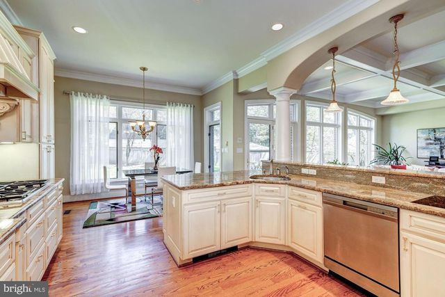 3809 JONES BRIDGE RD, Chevy Chase, MD 20815