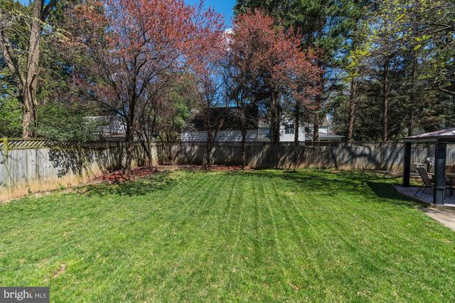 3809 JONES BRIDGE RD, Chevy Chase, MD 20815