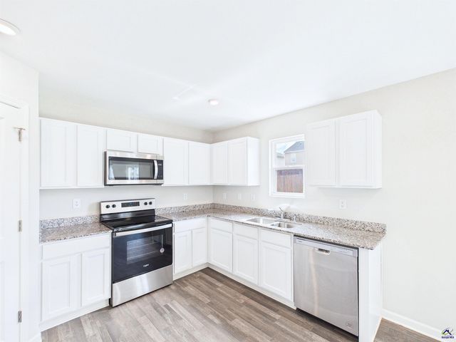 107 Rock Run Trail, Warner Robins, GA 31093