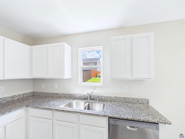 107 Rock Run Trail, Warner Robins, GA 31093