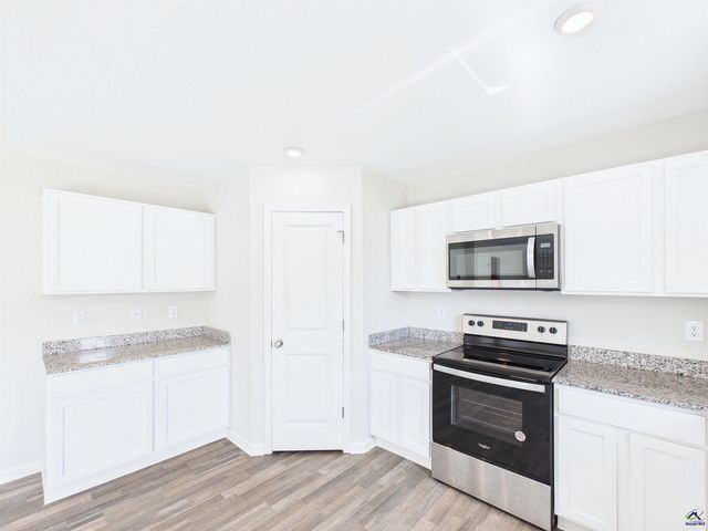 107 Rock Run Trail, Warner Robins, GA 31093
