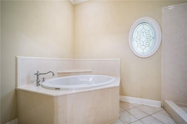 2660 Meadow Lake Road, Semmes, AL 36575