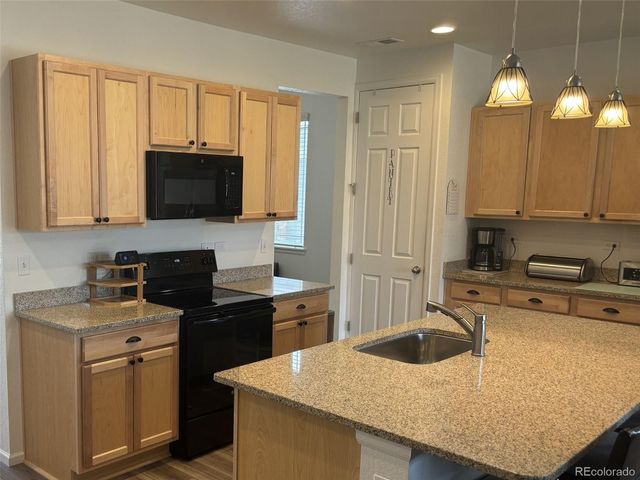 25549 E Archer Avenue, Aurora, CO 80018