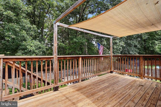 12 BEEFWOOD CT, Essex, MD 21221