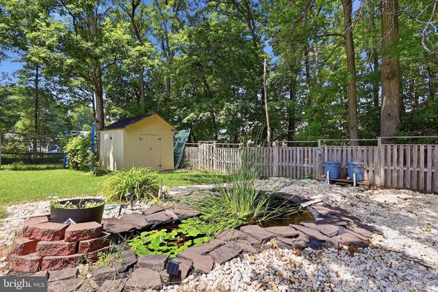 12 BEEFWOOD CT, Essex, MD 21221