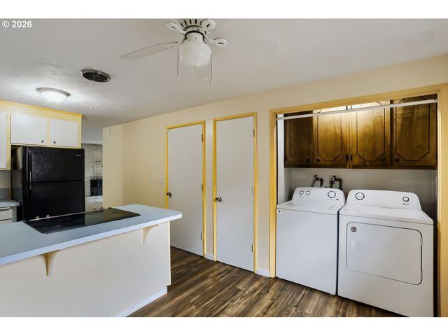 618 DIVISION St, Oregon City, OR 97045