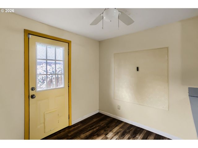 618 DIVISION St, Oregon City, OR 97045