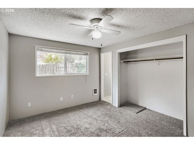 618 DIVISION St, Oregon City, OR 97045