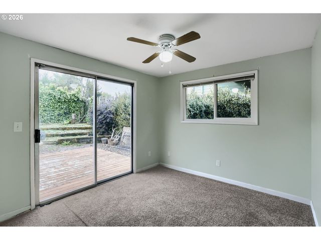 618 DIVISION St, Oregon City, OR 97045