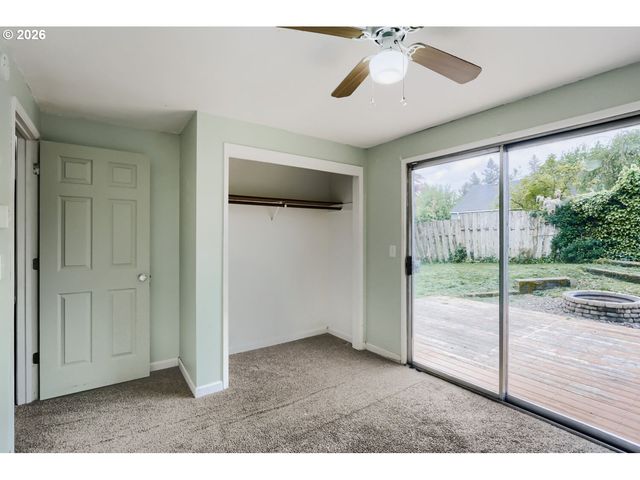 618 DIVISION St, Oregon City, OR 97045
