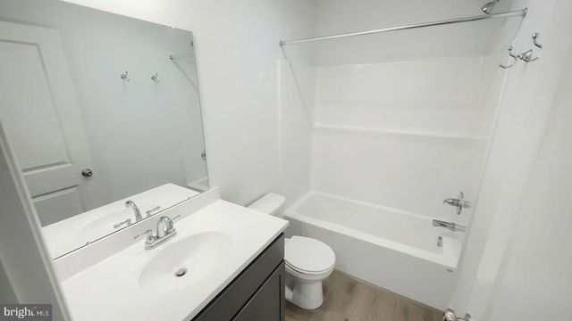 70 N CONIFER DR, Elizabethtown, PA 17022